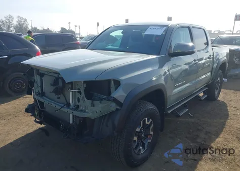 2023 Toyota Tacoma Trd Off Road z USA, uszkodzony, nr VIN 3TMCZ5AN4PM612140